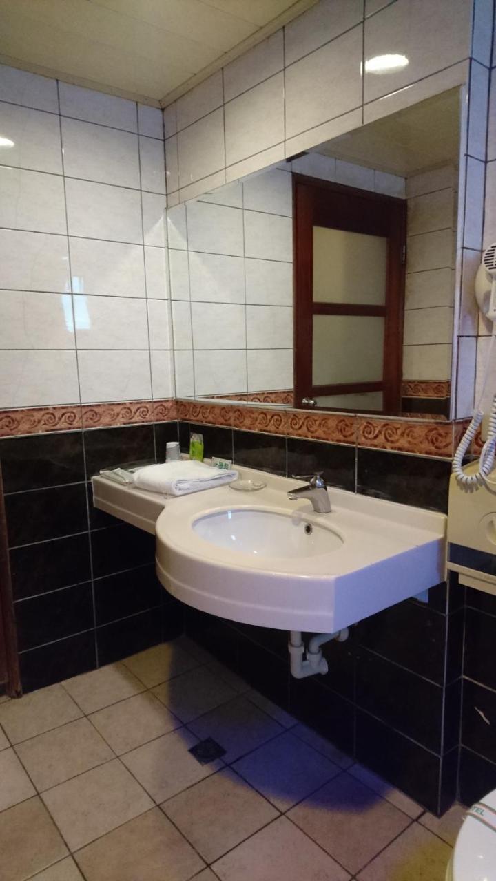 Park Motel Чиай Сити Екстериор снимка