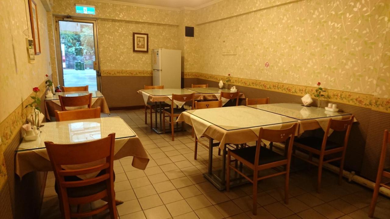 Park Motel Чиай Сити Екстериор снимка