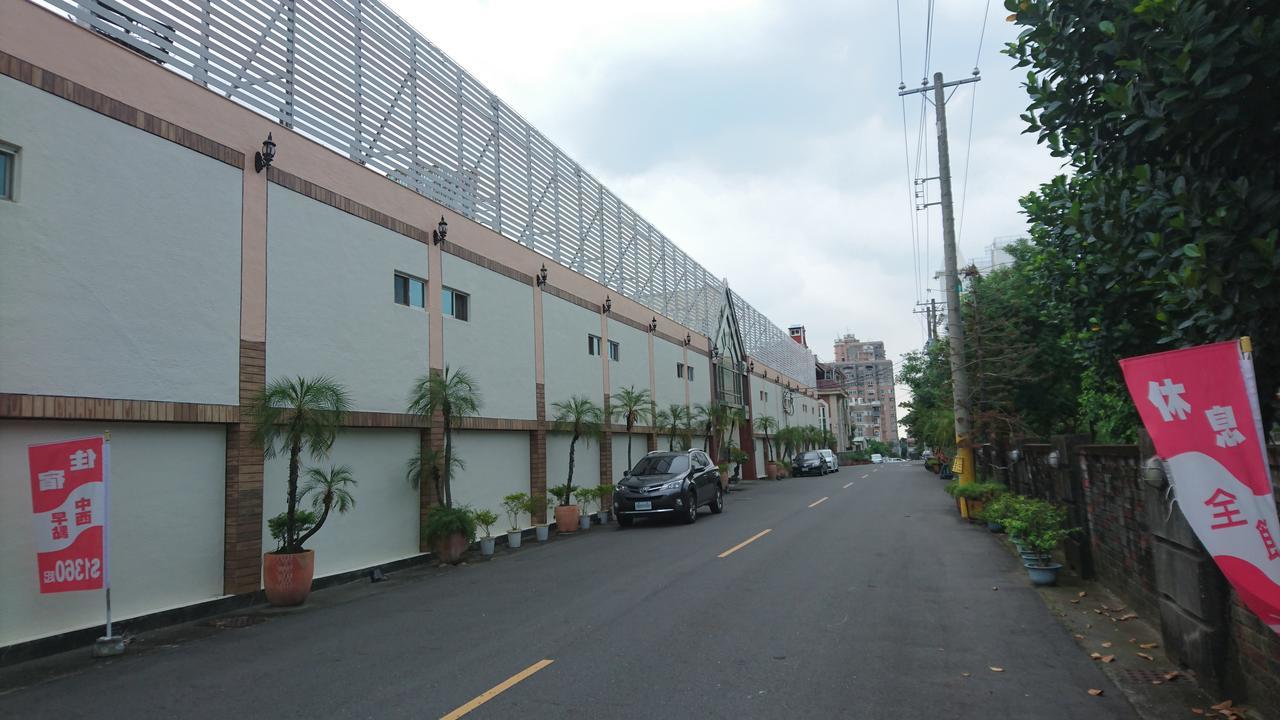 Park Motel Чиай Сити Екстериор снимка